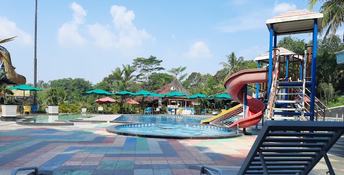 Foto The Jhon's Cianjur Aquatic Resort