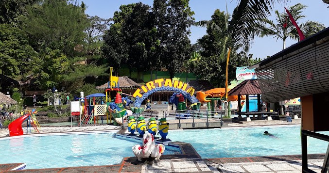 Foto Tirtania Waterpark - Kolam Renang di Bogor