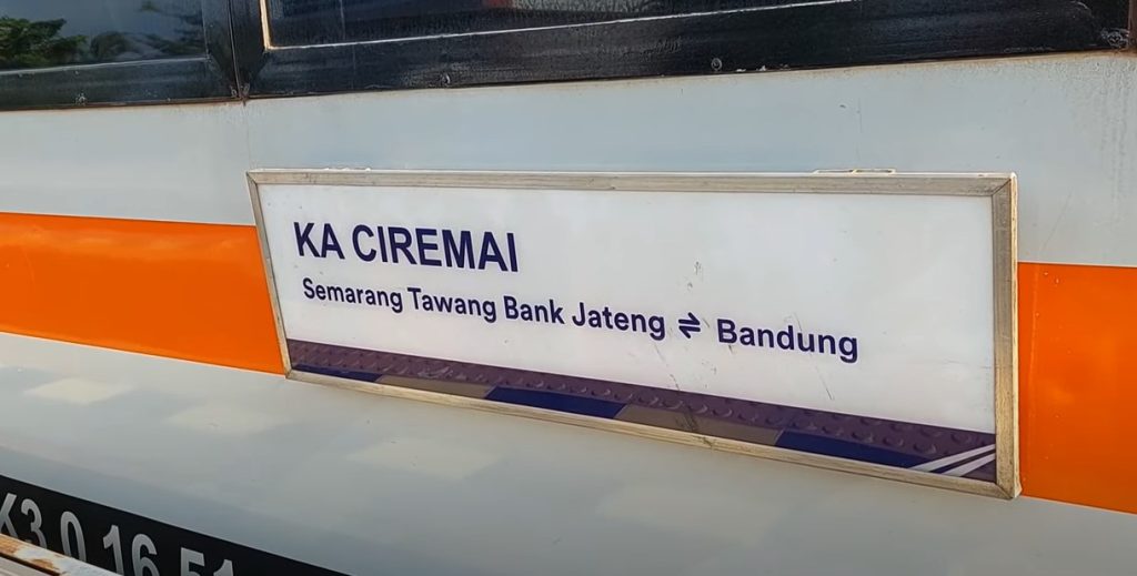 Rangkaian Kereta Api Ciremai